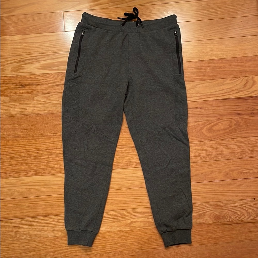 Bluenotes Men's Gray Jogger Sweatpants with Zipper Pockets